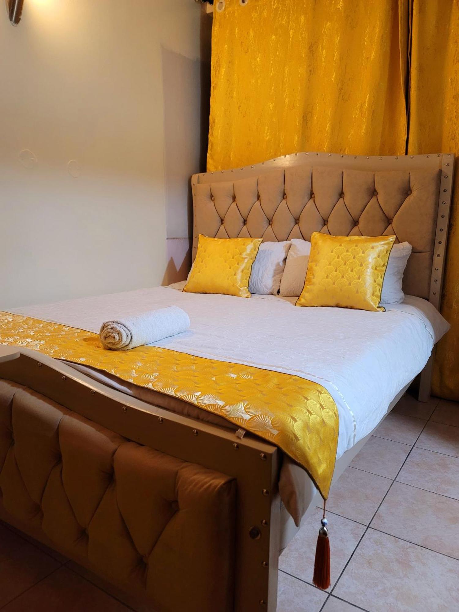 Sunrise Blue Moon B&B Nairobi Eksteriør billede