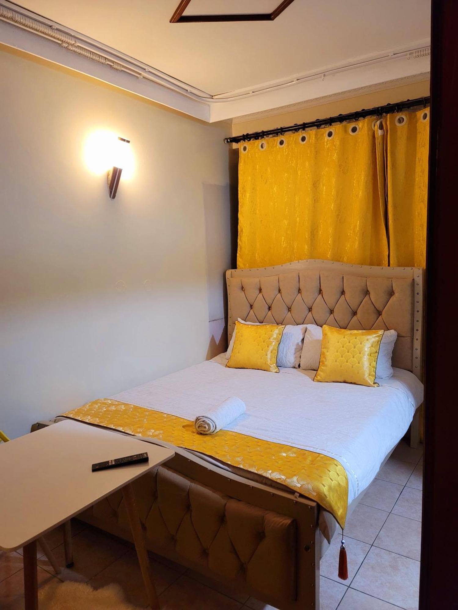 Sunrise Blue Moon B&B Nairobi Eksteriør billede